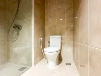 Lovely and Vibrant 2BR Space at Praxis Apartment by Travelio