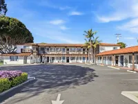 Sunset Motel Hotels near Santa Barbara Municipal Airport