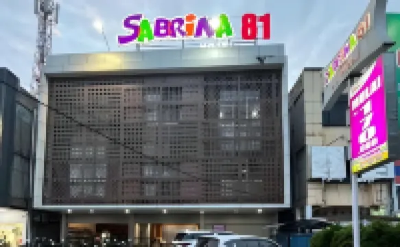 Sabrina 81 โรงแรมใน