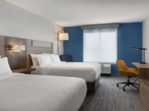 亨茨維爾-馬斯科卡智選假日酒店及套房 亨茨維爾酒店