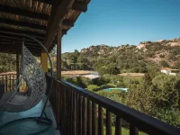 Domus Liscia di Vacca Hotels near Romazzino Beach