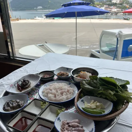 Sacheon (Samcheonpo) Yeonukgyo Bridge