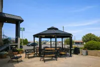 Sundowner Inn Forsyth I 94