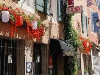 Hôtel Saint-Florent, à 2 Pas du Théatre Antique d'Orange Hotels in Orange