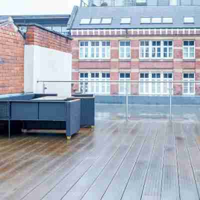 Leeds City-centre 1-bed With Private Roof Terrace Others