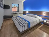 City Express Junior by Marriott San Luis Potosí Zona Industrial Отели рядом с достопримечательностью «Арена «Эль-Домо»»