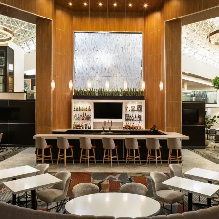 DoubleTree by Hilton Austin Northwest - Arboretum