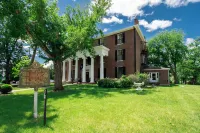 Beaumont Inn