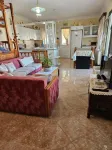 Tinas House
