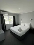 Eastland Pacific Motor Lodge - 2-Star