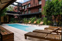 Plaza Paradiso Petit Hotel - Parking