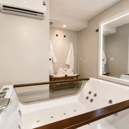 Envi Boutique Hotel