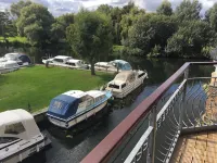 Waterfront House 3 Br Parking St Neots Town Centre - Park Yeri