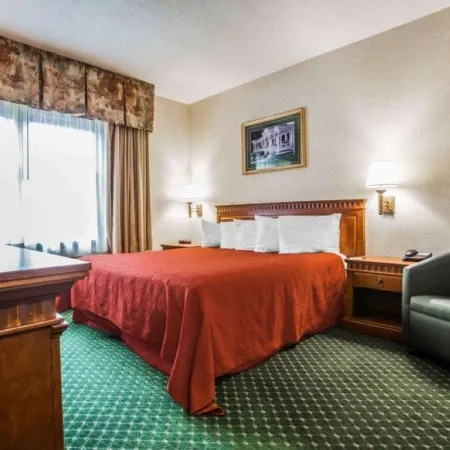 Econo Lodge Glens Falls - Lake George
