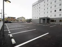 Super Hotel Yamagata Tsuruoka - parkir