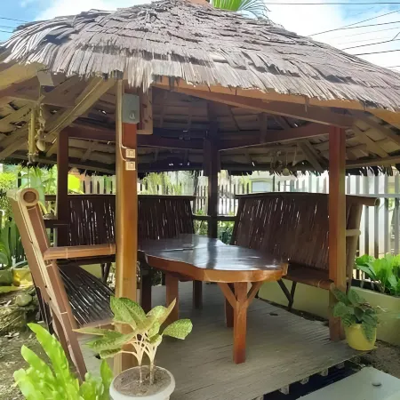 Coron Vista Lodge