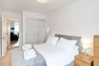 GuestReady - 2Br in Leith w Ocean Views   Parking - Beach
