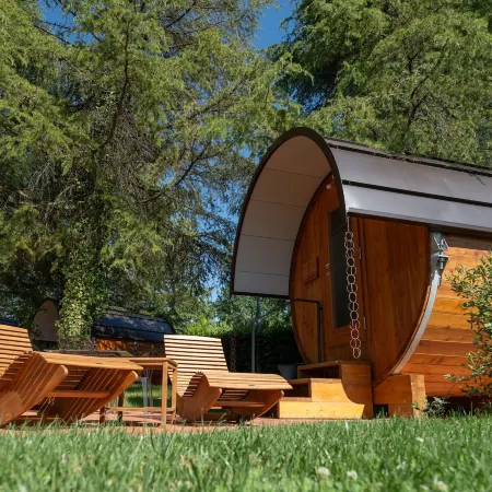 Rifugio DiVino Dormire in Una Botte - Wine Barrel Stay Near Rome