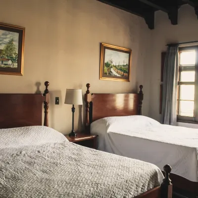 Casa Carmel Bed & Breakfast Hotels near Zona 6