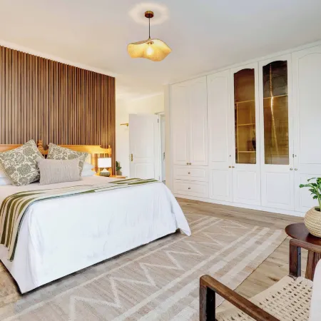 Bell Rosen Guest House