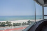 El Hotel - Ocean View