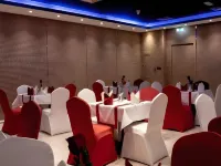 فندق راحة جراند Hotels near ديرة