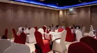 Raha Grand Hotel - Spa