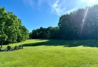 Beautiful, Secluded Luxury Cabin with relaxing hot tub. - 3-Star