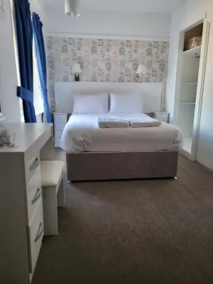 North Parade Seafront Accommodation - Aamiainen