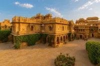WelcomHeritage Mandir Palace - parking