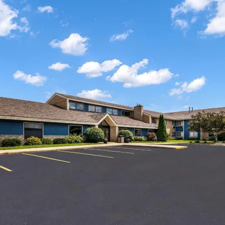 AmericInn by Wyndham Albert Lea
