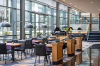 Maritim Hotel Dresden - Kolam Renang