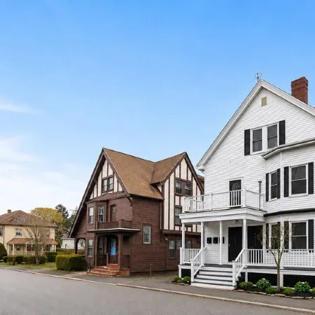 Historic Salem Retreat. Near Waterfront + Downtown