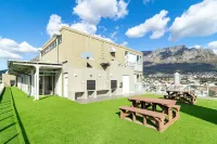 Elev Cape Town Exclusive Panorama Suite - Condos