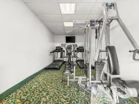 Super 8 by Wyndham San Diego Hotel Circle Hotels near Hotel Circle