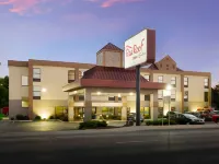 Red Roof Inn & Suites Columbus - West Broad Hotels near Westgate Area