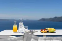 Oia Memories Suites - Bed and Breakfasts