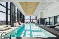 Moxy Ottawa Downtown - Pools