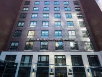 Fairfield Inn & Suites by Marriott New York Manhattan/Central Park Hotels near Columbus Circle