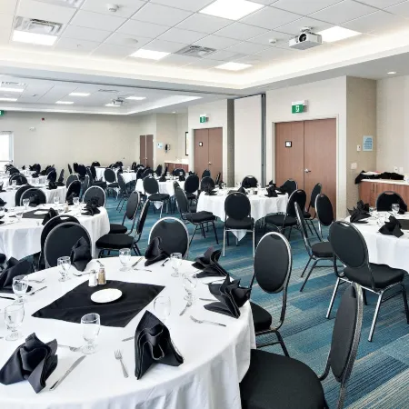 Staybridge Suites Red Deer North by IHG