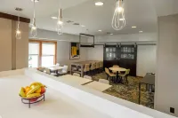 Residence Inn Hazleton - Pools