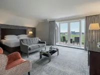 Delta Hotels by Marriott York Отели рядом с достопримечательностью «Парк Нейвсмайр»