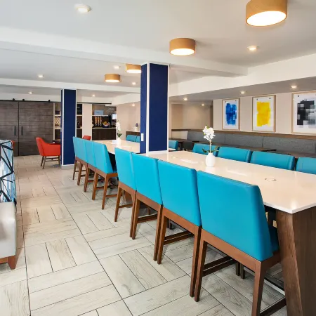 Holiday Inn Express & Suites FREDERICTON by IHG