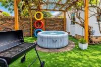 Family Fun Home: Hot Tub, Arcade, Game Room | 6Br - อ่างจากุชชี่