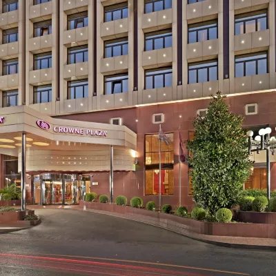 Crowne Plaza 雅典 - 城市中心 鄰近利卡維托斯山的酒店