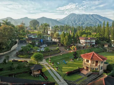 The Jayakarta Cisarua Inn & Villas