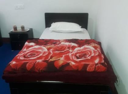 Hotel Happy Home