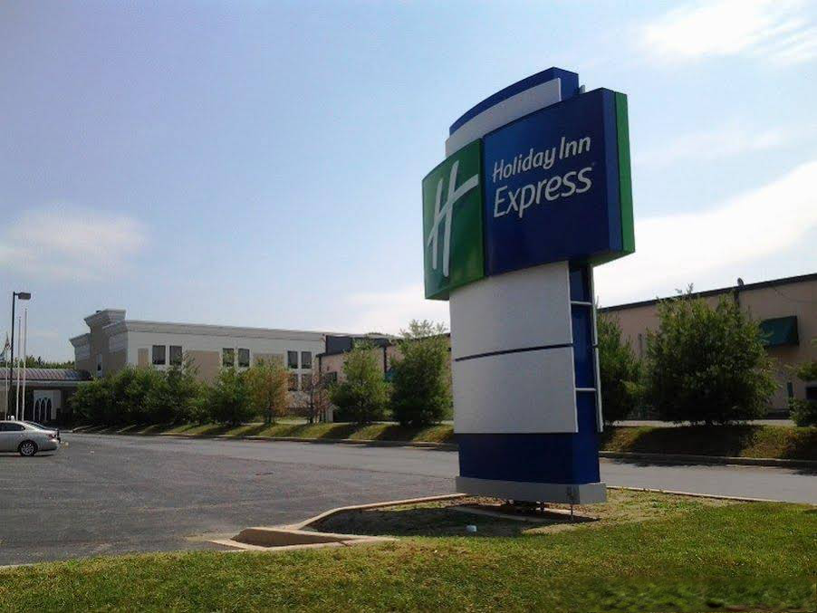 Holiday Inn Express Edgewood-Aberdeen-Bel Air, an Ihg Hotel