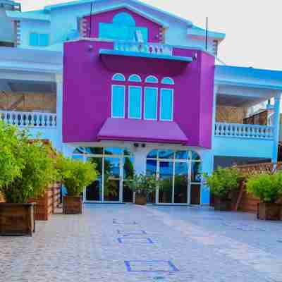 Hôtel Les Orchidées Hotel Exterior