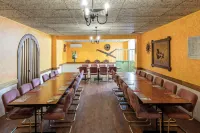 Adelaide Granada Motor Inn Hotels in Crafers